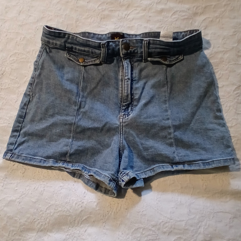 Women's Lee® 4" Legendary High Rise Denim Jean Shorts